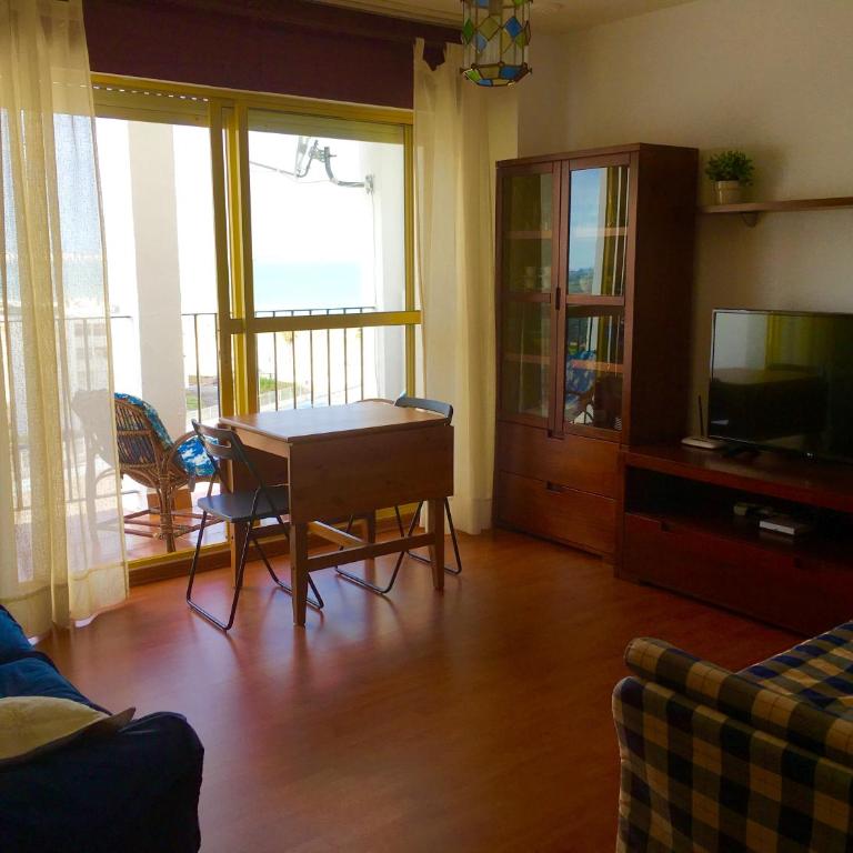 Apart frente playa Valdelagrana.Wifi y parking - Apartamento - 3