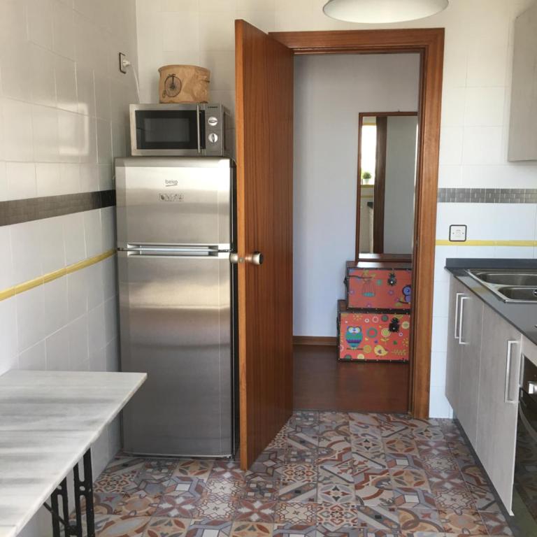 Apart frente playa Valdelagrana.Wifi y parking - Apartamento - 6