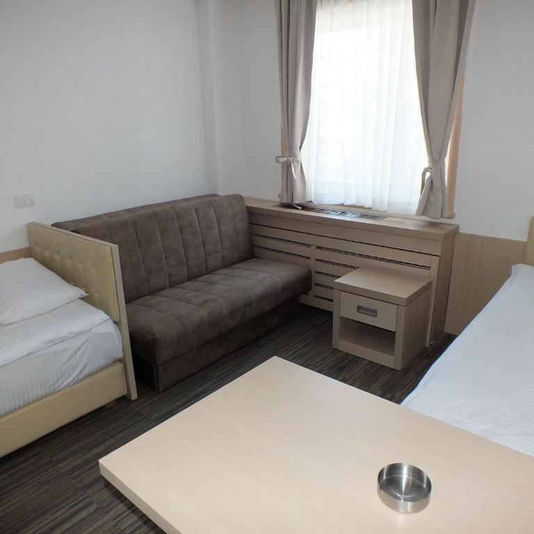 Apartments Pavle - Studio Apartment - 9