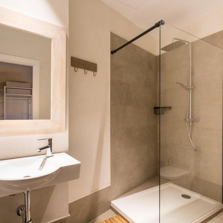 Oak & Sandstone Studio - Space Maison Apartments - Studio Apartment - first floor - 15