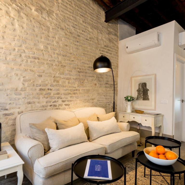 Oak & Sandstone Studio - Space Maison Apartments - Studio Apartment - first floor - 21