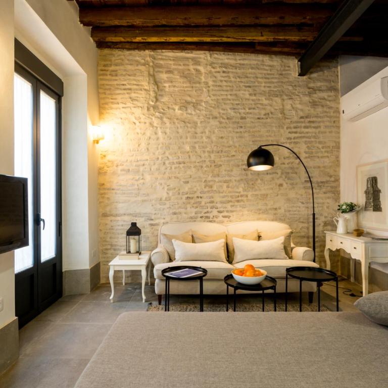 Oak & Sandstone Studio - Space Maison Apartments - Studio Apartment - first floor - 36