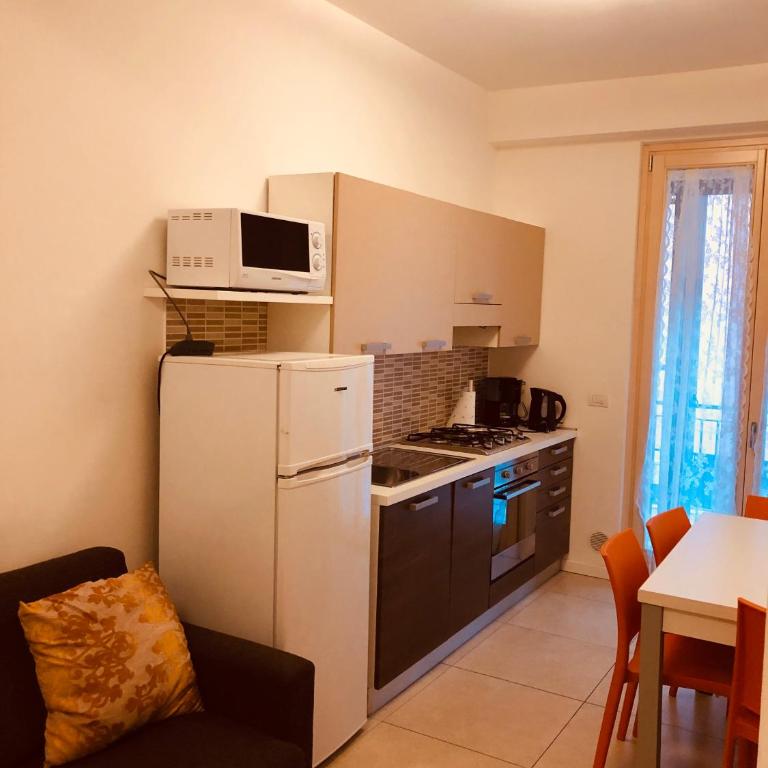 appartamenti vespucci 16 - Appartamento con 2 Camere da Letto - 4