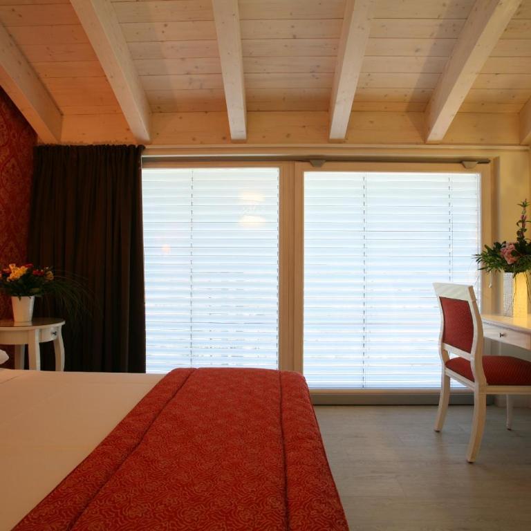 Nuova Opera Rooms & Apartments - Camera Matrimoniale con Balcone - 7