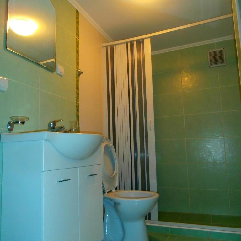 Apartments Pejanović - One-Bedroom Apartment with Patio and Sea View - 3