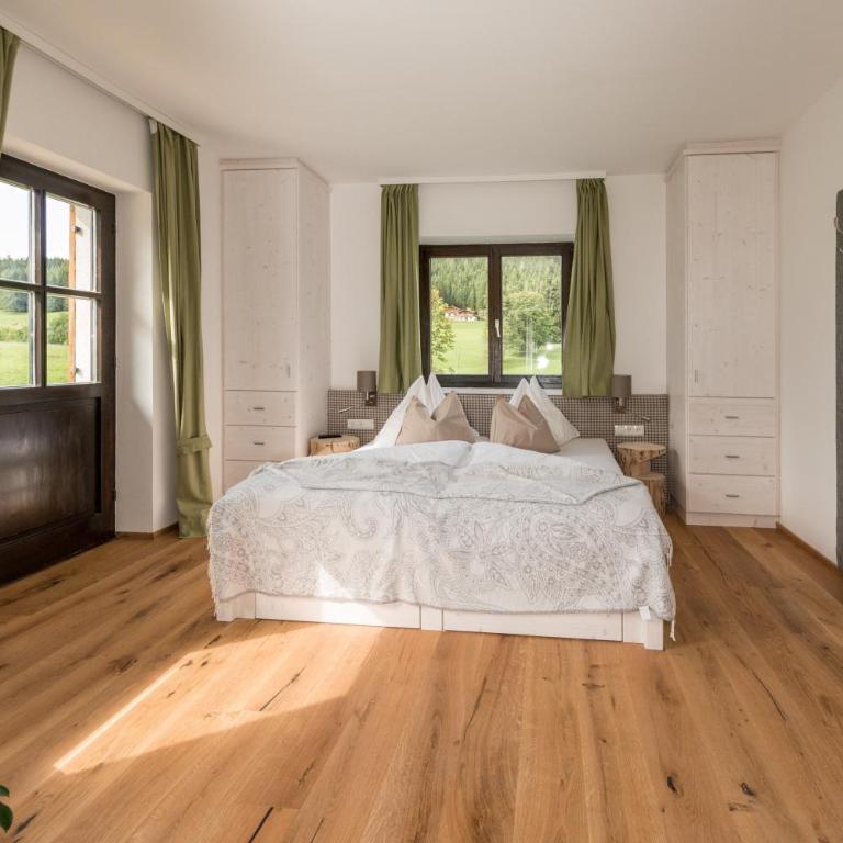 Naturchalet Höflehner - charming Hideaway & Summercard - Apartment mit 2 Schlafzimmern - 3