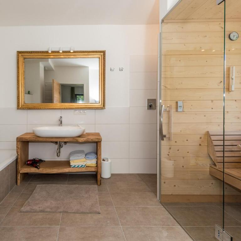 Naturchalet Höflehner - charming Hideaway & Summercard - Apartment mit 2 Schlafzimmern - 4