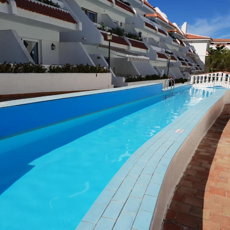 Casa Las Flores with heated pool, only 490 meters to the beach, balcony, wifi - Apartamento con vistas a la piscina - 42