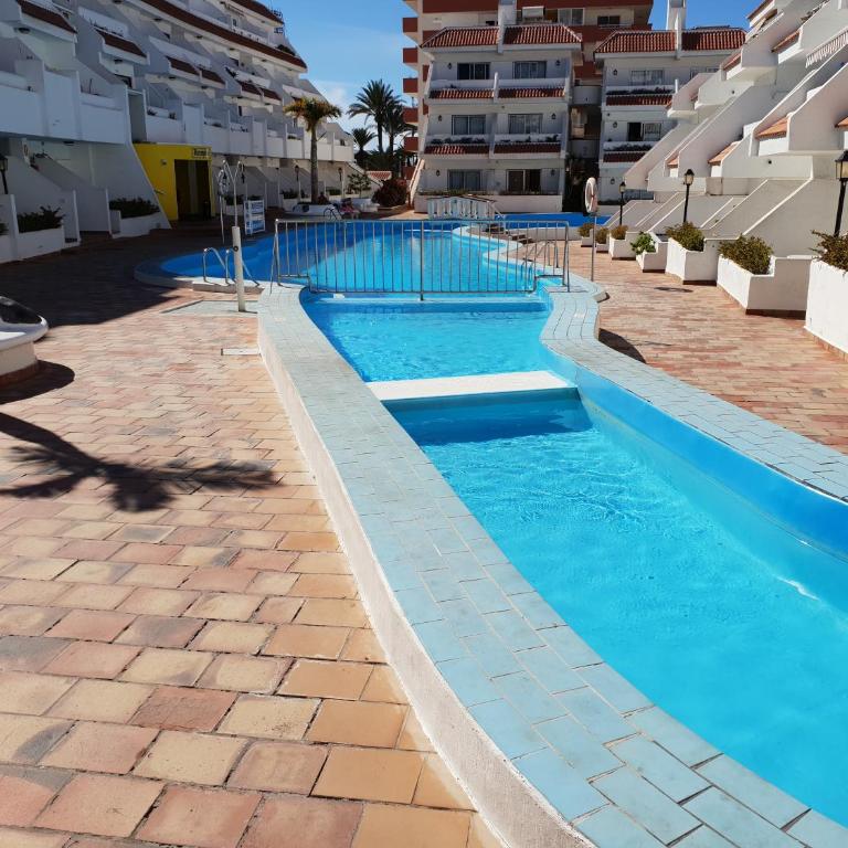 Casa Las Flores with heated pool, only 490 meters to the beach, balcony, wifi - Apartamento con vistas a la piscina - 43