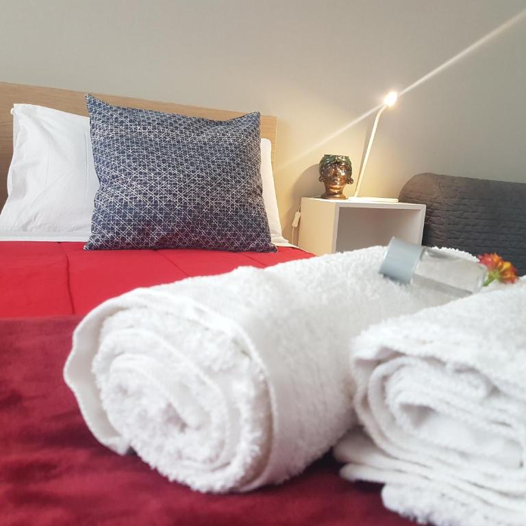 GiglioApartment Etna Mare - Camera Tripla con Bagno Privato - 6