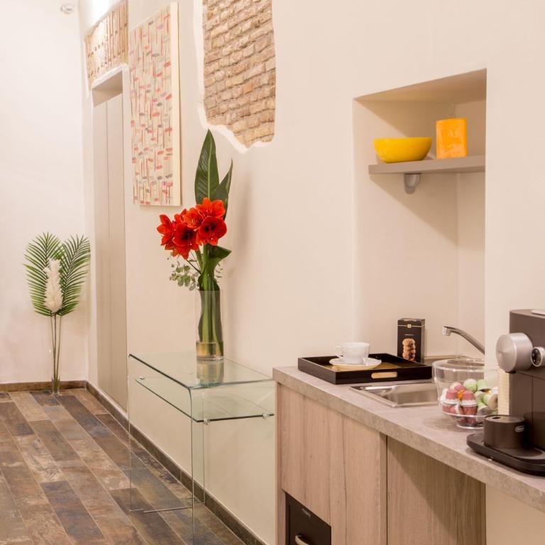 Guesthouse MySuiteTower Pantheon - Chambre Double Deluxe - 4