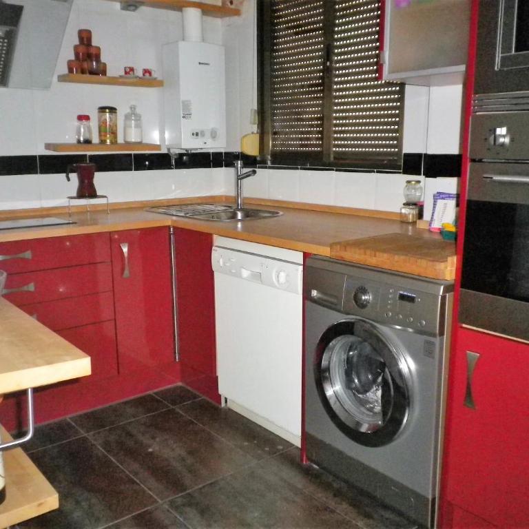 AA la Nueva Fe - Three-Bedroom Apartment - 27