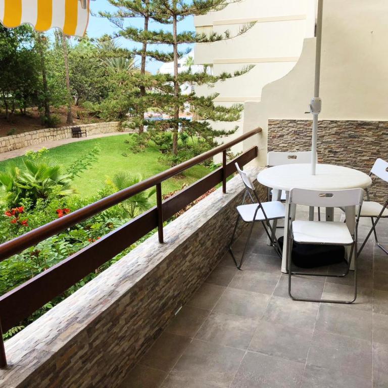 Lovely 1-bedroom apartment with a big terrace, Las Americas, Tenerife - Apartamento - 1