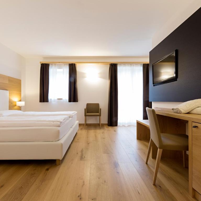 Corona Dolomites Hotel - Habitación Doble Superior - 1
