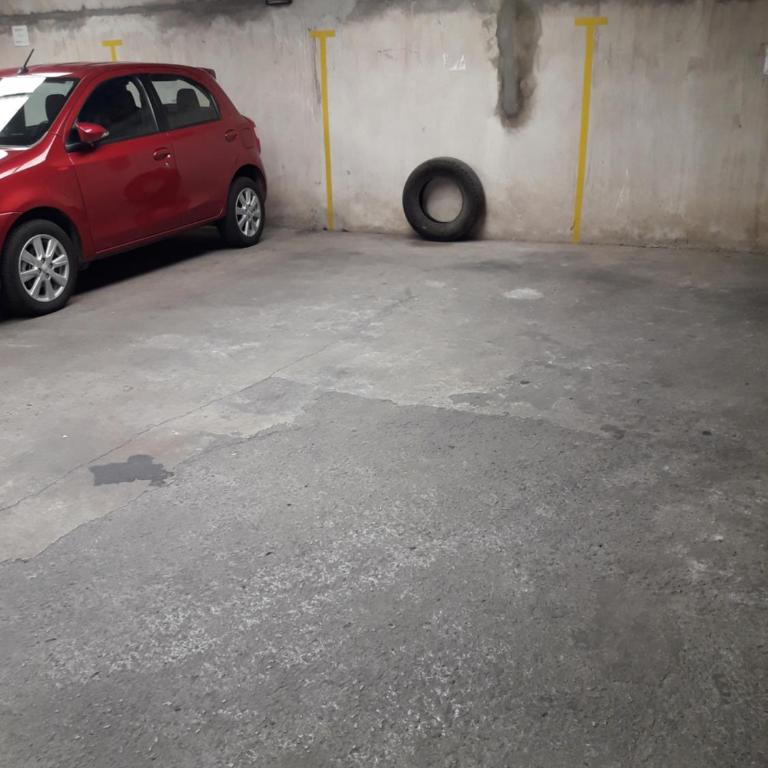 Paraguay con Cochera - Apartamento con balcón - 12