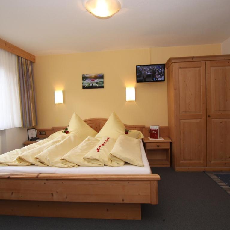 Haus Rosi - Double Room with Balcony - 2