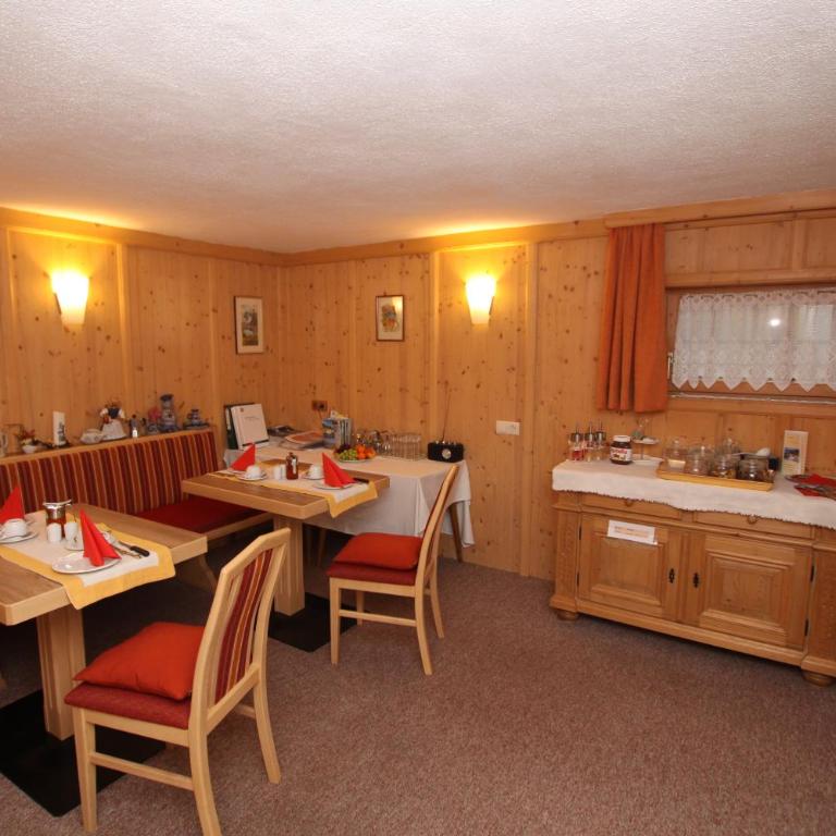 Haus Rosi - Double Room with Balcony - 1