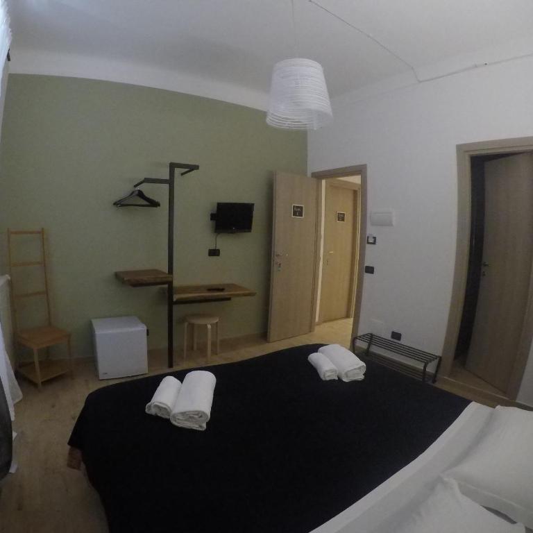 Bella Napoli Guesthouse Trattoria Pizzeria - Double Room - 6