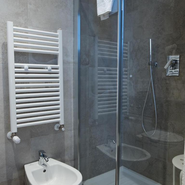 Affittacamere Superior del Golfo e delle 5 Terre - Deluxe Double or Twin Room with City View - 24