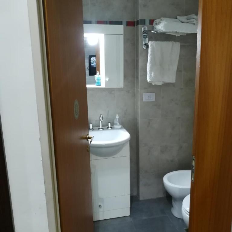 Monoambiente Amplio Hospital Italiano Almagro - Apartamento - 16