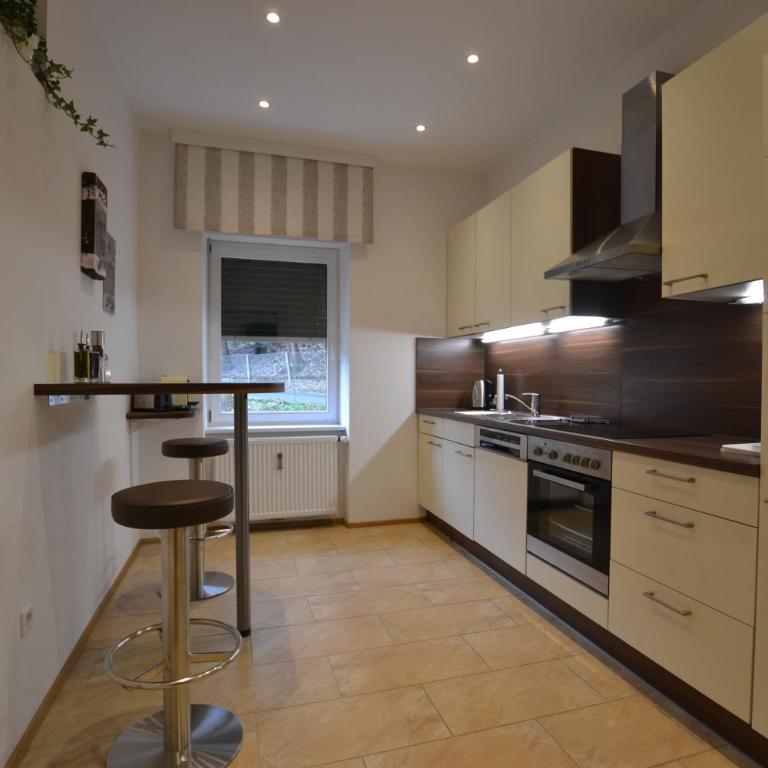 Apartment Graz-Ulrichsbrunn, free parking - Apartment - 6