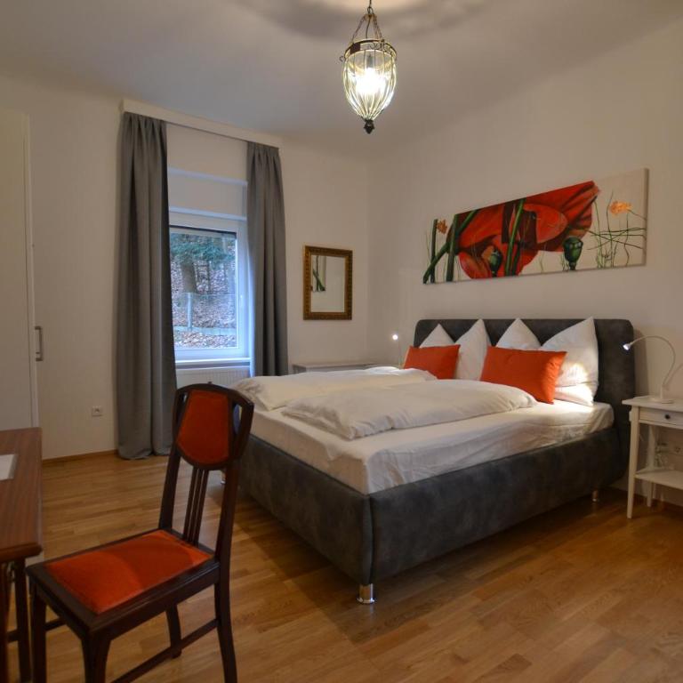 Apartment Graz-Ulrichsbrunn, free parking - Apartment - 3