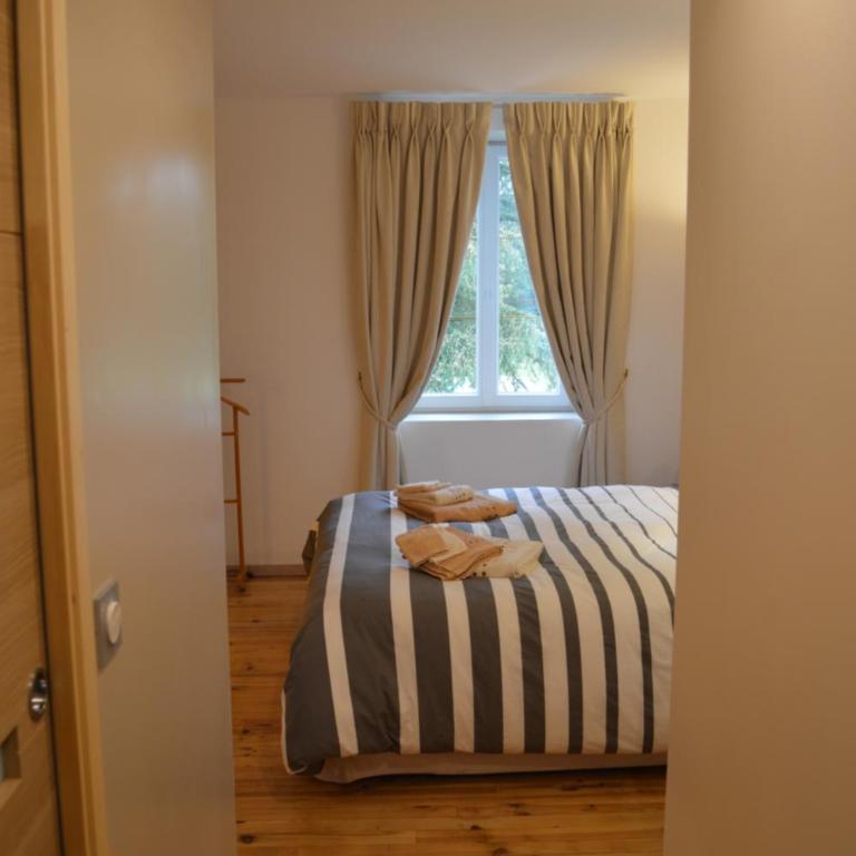 le domaine du chaffard - Double Room with Private Bathroom - 1