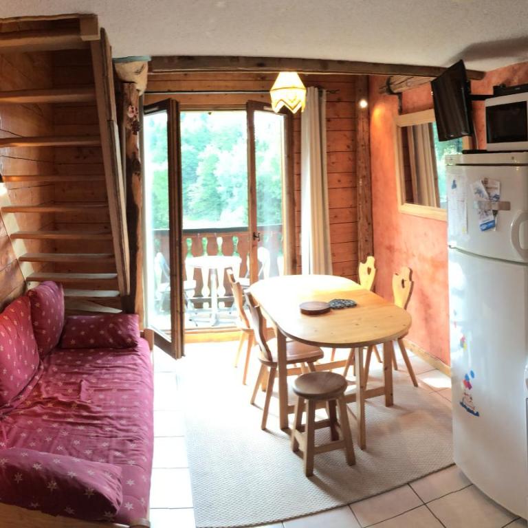LES CARROZ LE LAYS cosy apartment 40M2 vue montagne plein sud - Apartment - auf 2 Etagen - 1
