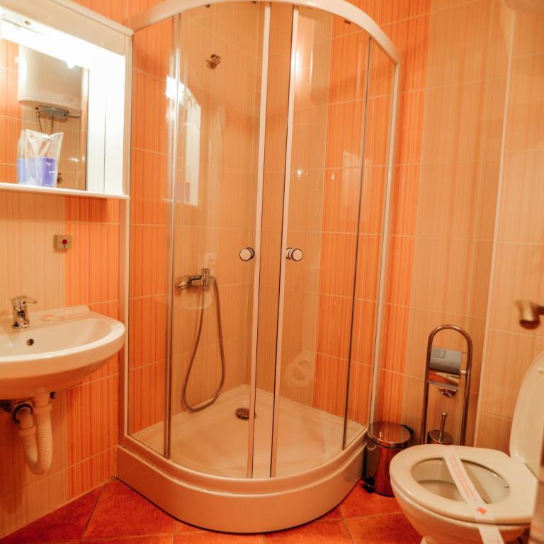 Hotel Mod - Dvokrevetna Soba sa Bračnim Krevetom - 4