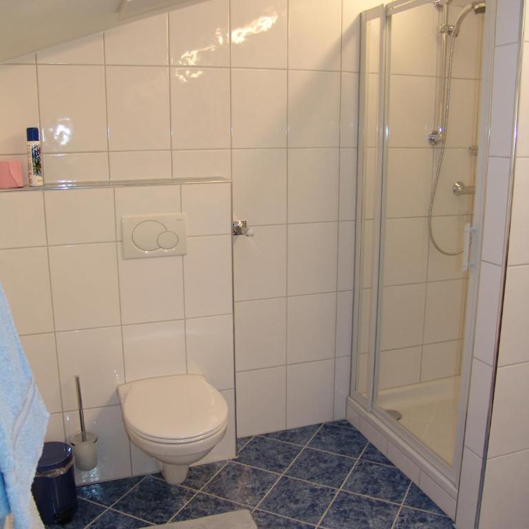 Ferienwohnung Anita - Apartment mit 2 Schlafzimmern und Dusche - 12