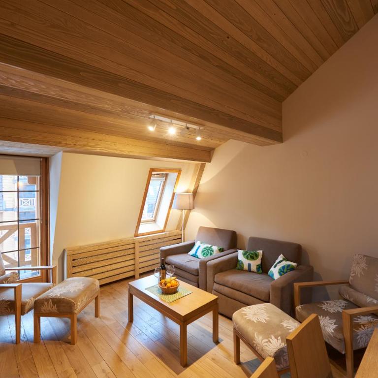 LUX privatni apartman 411 u sklopu HOTEL VUČKO JAHORINA - Deluxe Apartment - 2