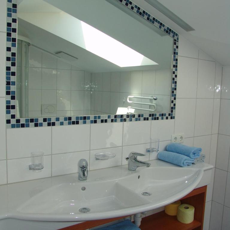 Ferienwohnung Anita - Apartment mit 2 Schlafzimmern und Dusche - 7