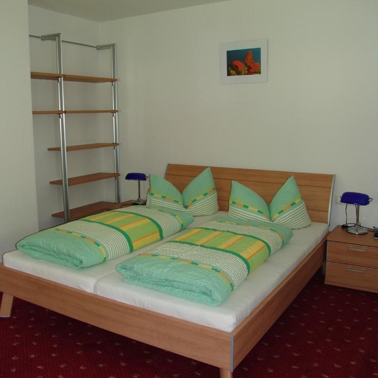 Ferienwohnung Anita - Apartment mit 2 Schlafzimmern und Dusche - 2