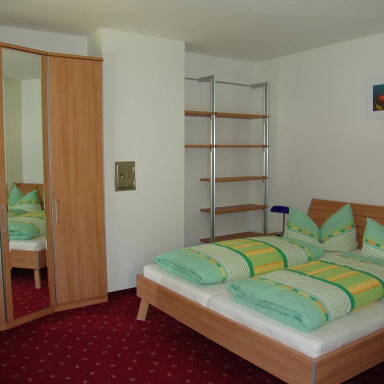 Ferienwohnung Anita - Apartment mit 2 Schlafzimmern und Dusche - 1