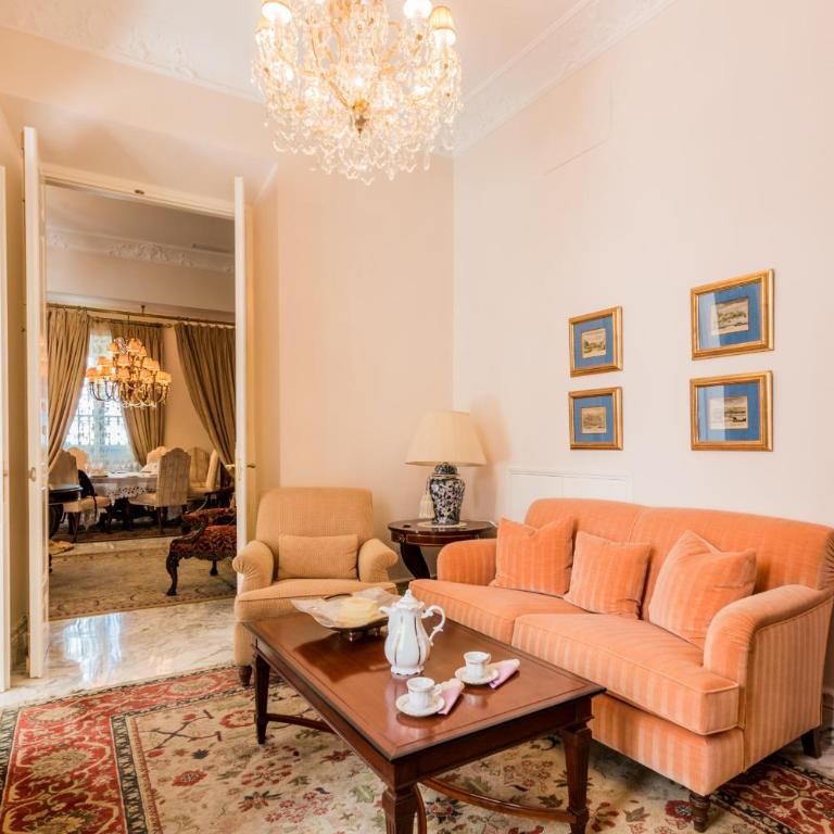Cubo's Casa Manzanares Bijou - Four-Bedroom House - 16