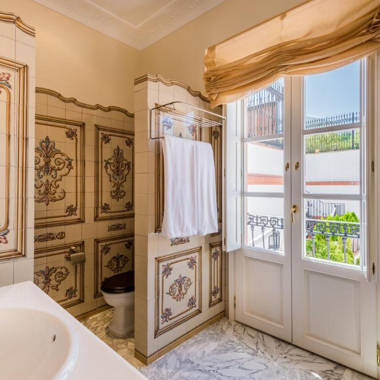 Cubo's Casa Manzanares Bijou - Four-Bedroom House - 22