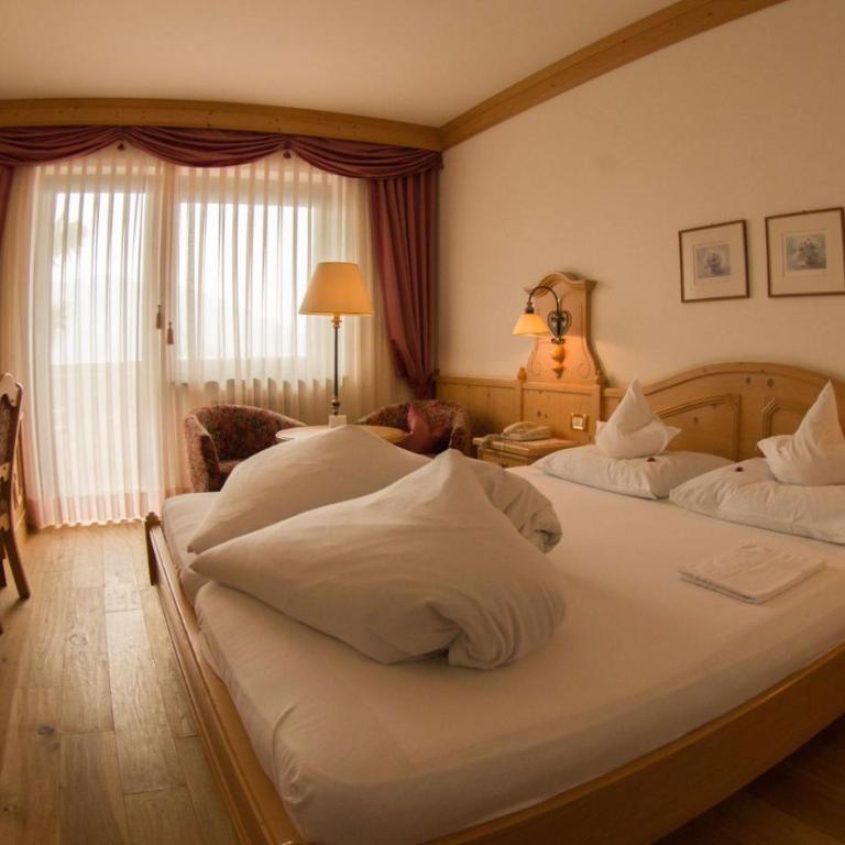 Hotel Bergland - Camera Matrimoniale con Balcone - 2