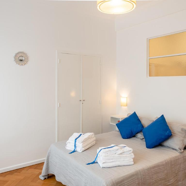 En el corazón turístico y teatral de Buenos Aires - Apartamento Estándar - 3