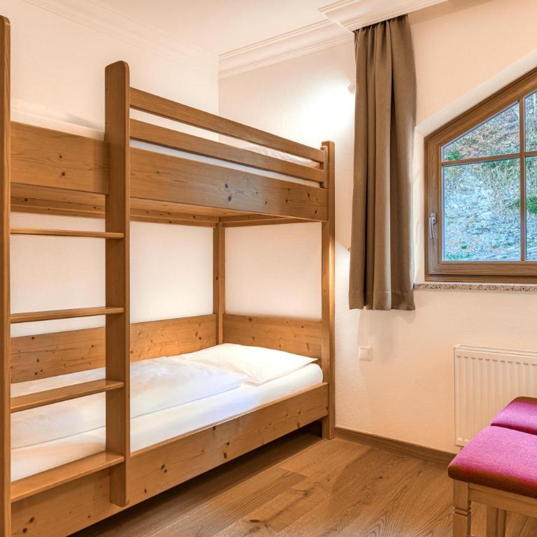 Hotel Kristall - Familienzimmer (4 Erwachsene) - 6