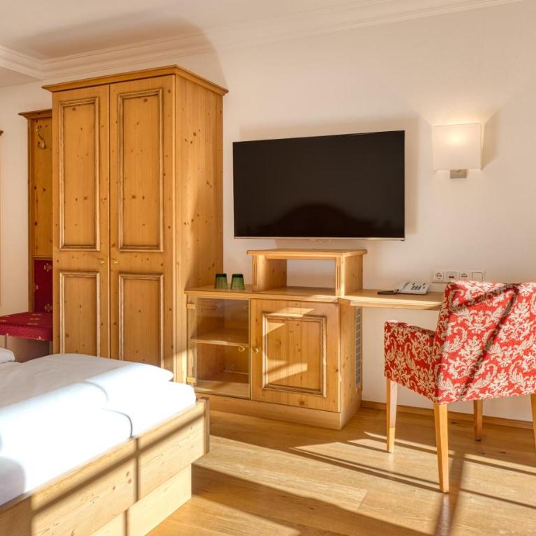 Hotel Kristall - Familienzimmer (4 Erwachsene) - 1