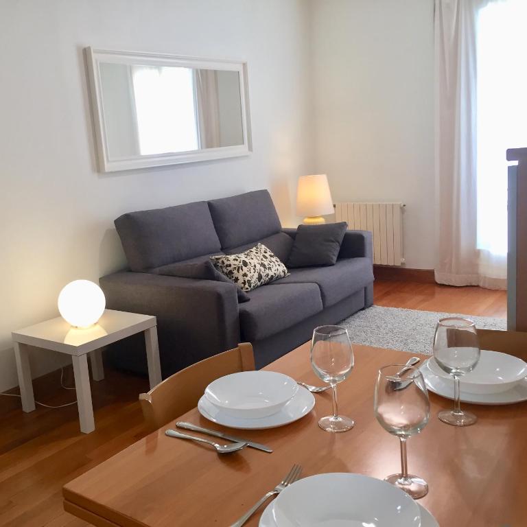 Plaza luminoso apartamento en pleno centro - Apartamento - 1