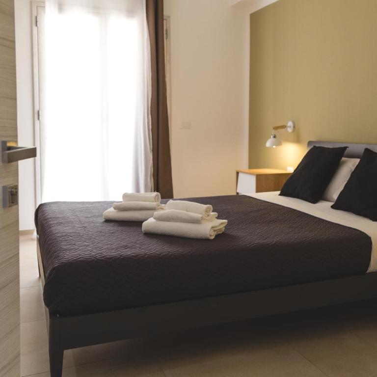 La Meridiana - Double Room with Balcony - Annex - 4