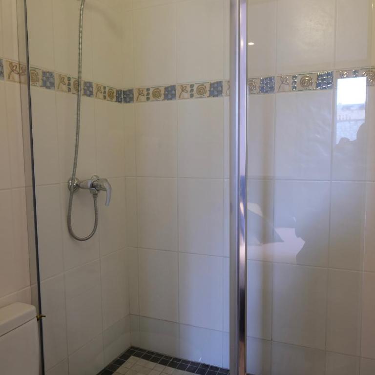 Amiral-Fondary - Chambre Double avec Douche - 7