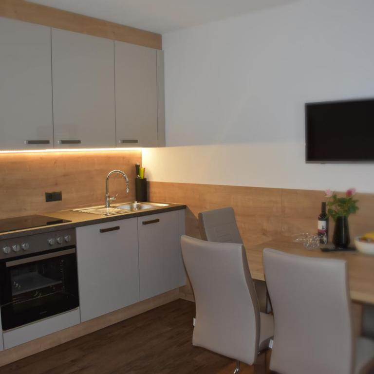 Green Apart - One-Bedroom Apartment - 19
