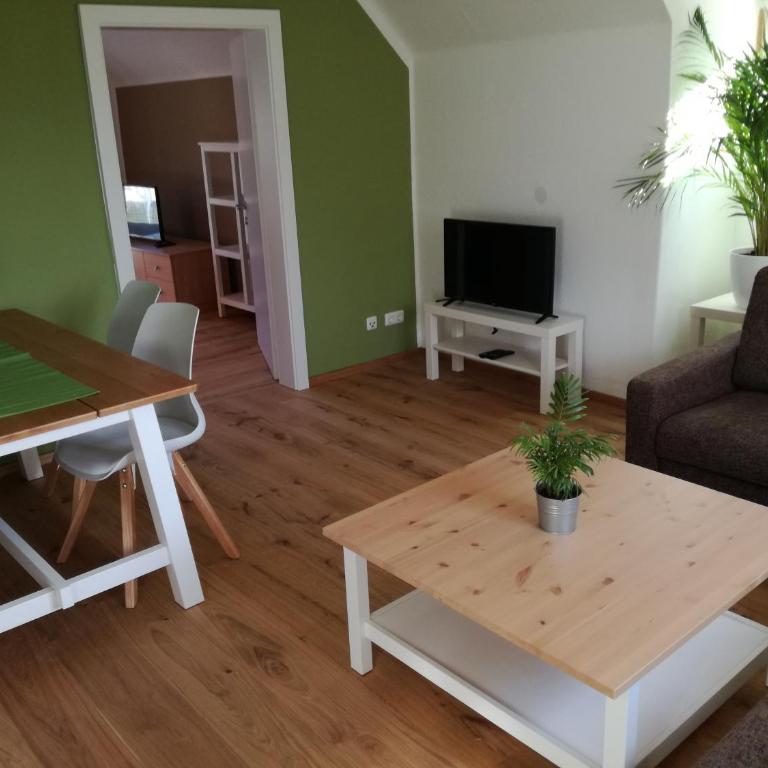 Blaues Haus Ferienwohnung Bodensdorf Ossiacher See Gerlitzen Alpe - Apartment mit Terrasse - 10