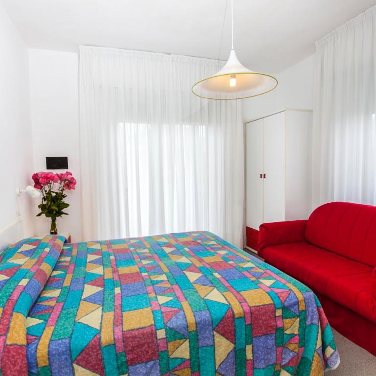 Hotel Wally - Camera Matrimoniale/Doppia con Letti Singoli - 1