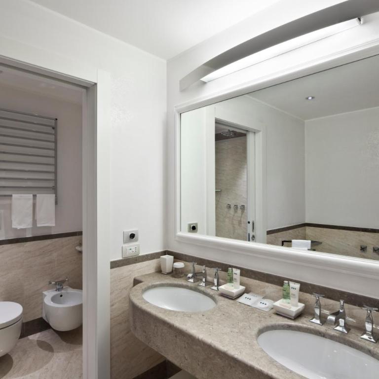 Maison Milano | UNA Esperienze - Camera Matrimoniale Deluxe - 3