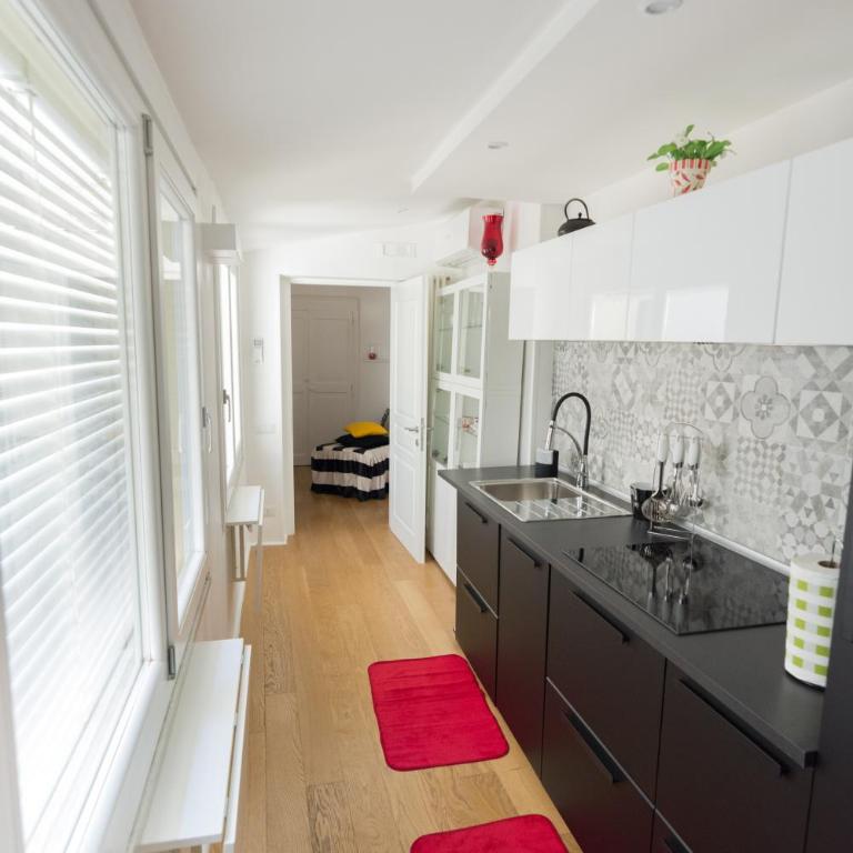 Casa Pepe Via Fuoro - Appartamento con 2 Camere da Letto - 4