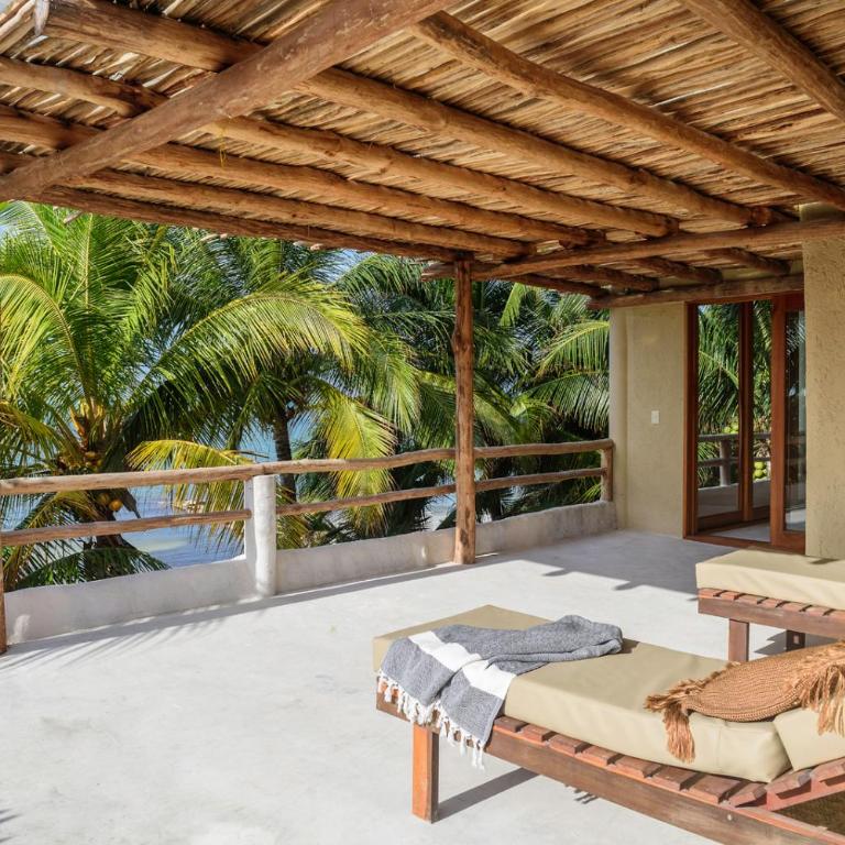 CASA CAT BA Beachfront Boutique Hotel - Habitación Doble Deluxe con vistas al mar - 18