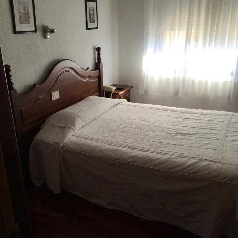 Hotel La Rambla - Single Room - 5